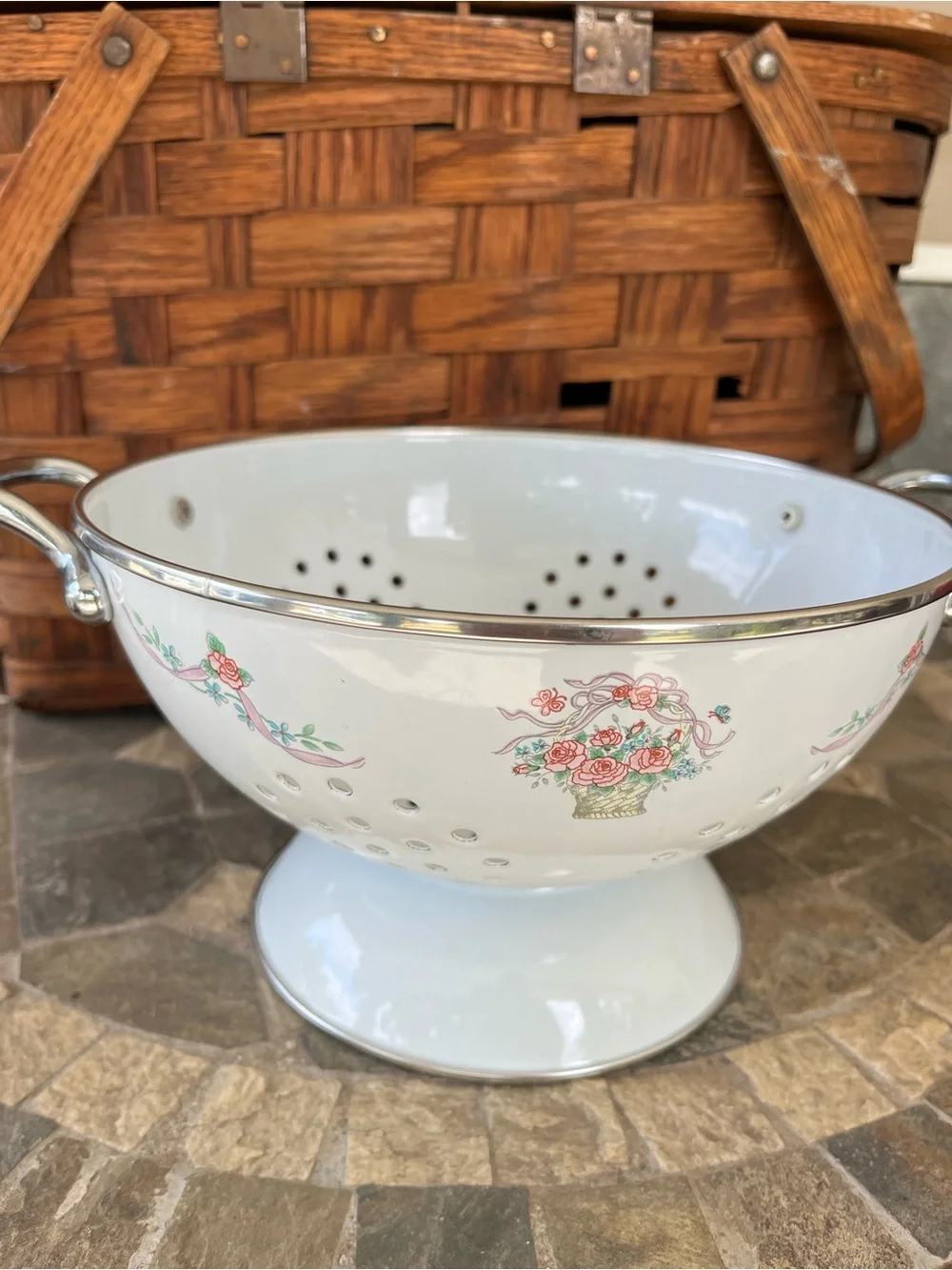 Interpur vintage white